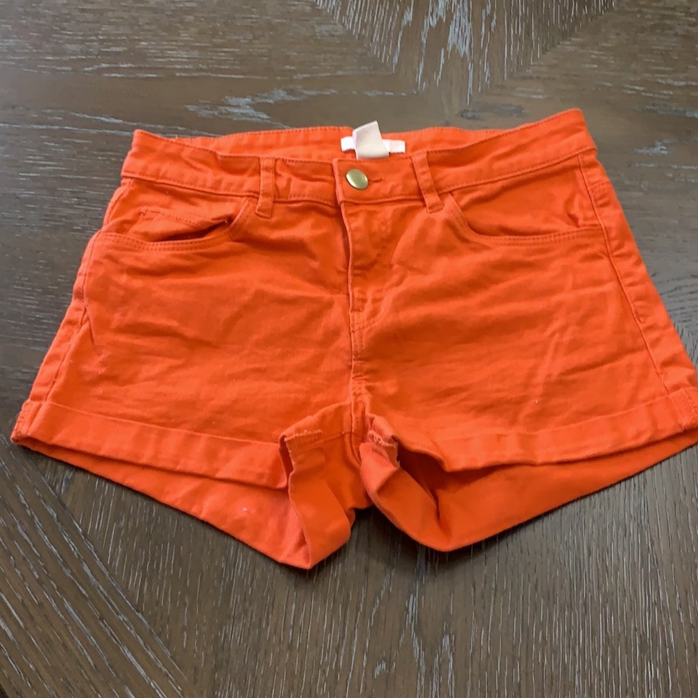 H&M orange women’s shorts 2” Size 2
